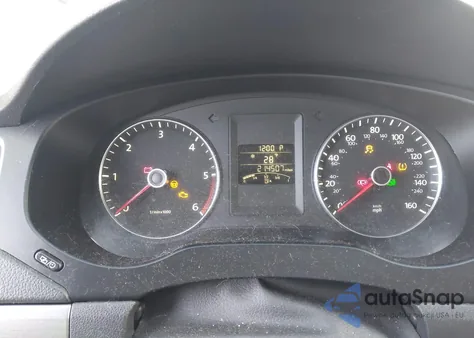 2013 Volkswagen Jetta 2.0L Tdi from USA, damaged, VIN 3VWLL7AJXDM356072